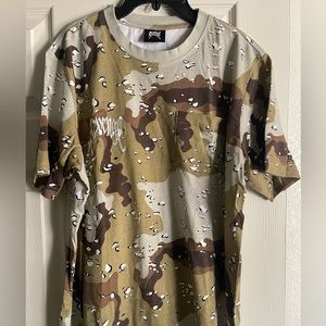 Revenge Embroidered “Desert Camo” Tee Size Large